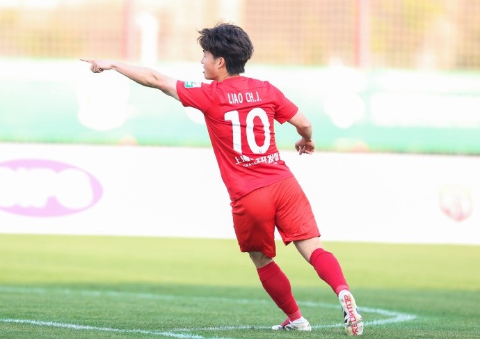 上海海港富盛經(jīng)開隊(duì)2：1戰(zhàn)勝對(duì)手，取得2025中乙聯(lián)賽開門紅