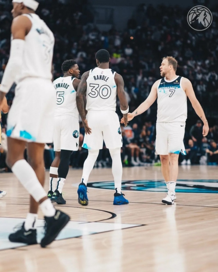 拿0分的NBA首發(fā)，所有人都為他叫好