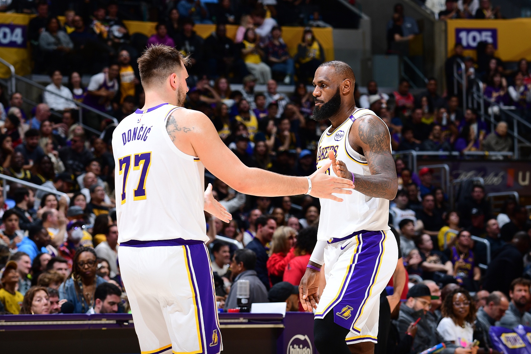 卡位戰(zhàn)/老詹里程碑/灰熊換帥！ESPN預(yù)測(cè)勝率：湖人54.9%微占優(yōu)勢(shì)